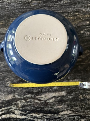 Creuset large bean pot - large,