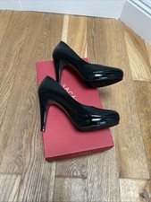 Black Leather Patent shoes. Size 37 with box. Sachelle Couture 