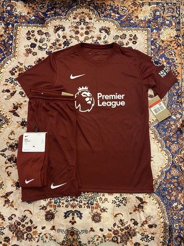 Kids bnwt nike - bnwt, league