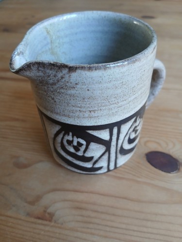 Wellhouse pottery grey glazed - pottery,