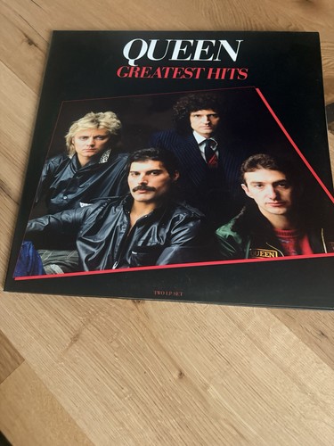 Queen greatest hits - queen,
