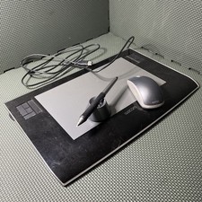 Wacom Intuos 3 Graphic Tablet PTZ-630/G With Pen and mouse