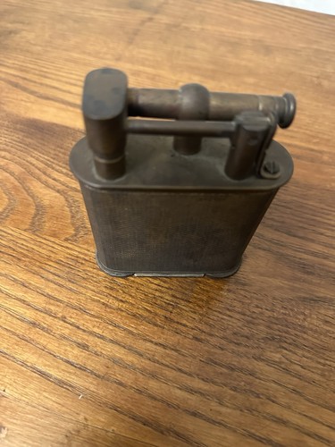 Vintage wilson gill - wilson, table
