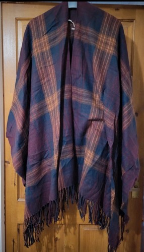 Ladies tartan print - tartan, cape~shawl