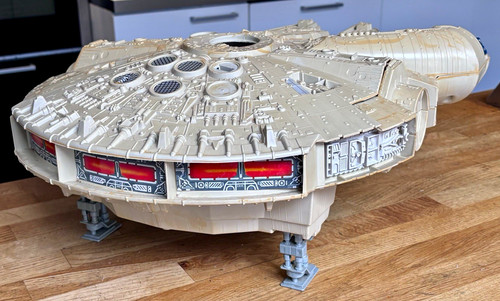 Star wars millennium falcon - star,