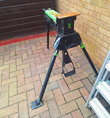 Foldable metal sawhorse work - metal,
