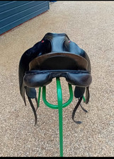 Albion slk dressage - 17.5,