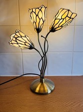 Tiffany Style White Floral Table Lamp Vintage Servlite 