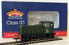 Bachmann 31-360 Class 03 Diesel Shunter D2011 BR Green Late Crest Boxed w/ Light