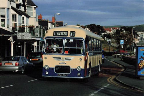 Old bus vintage photo approx - bus,
