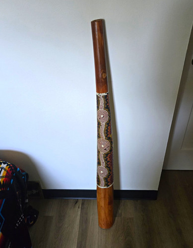 Used decorated eucalyptus wood - decorated,
