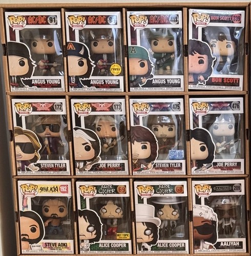 Funko pop rocks different - pop!,