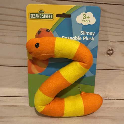 Slimey the worm - the, poseable