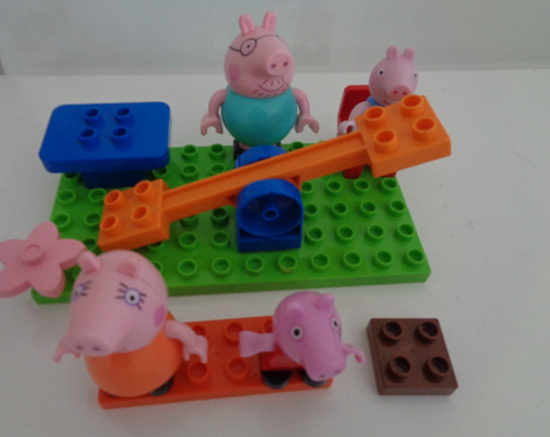 Peppa pig bricks - peppa,