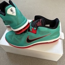 Nike Liverpool x Lebron LFC