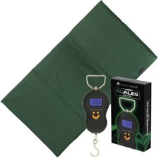 Carp Coarse Fishing Unhooking