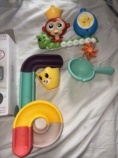 Bath Toy Collection With Corner Storage Shelf