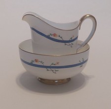 Very rare, antique Paragon Star 1925 milk jug & sugar bowl