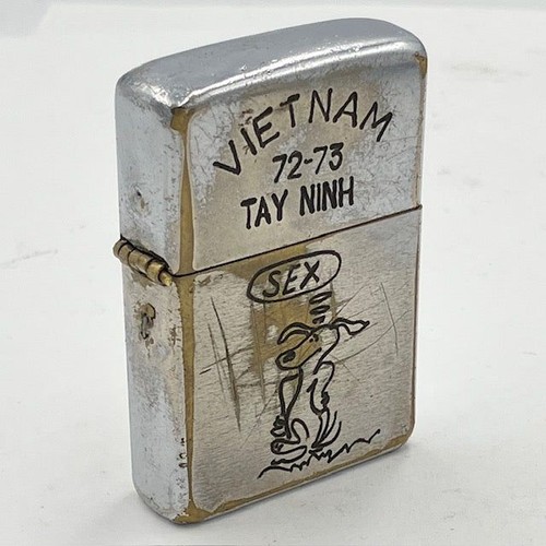 Vintage vietnam zippo 1972 - zippo,