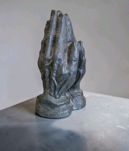 Vintage handcrafted praying - handcrafted,