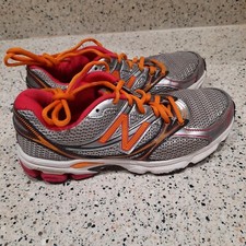 New Balance Women's 670v2