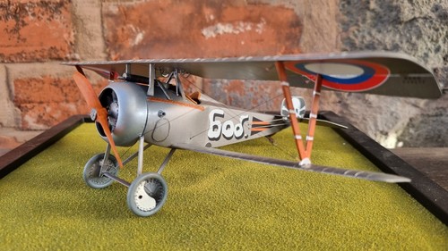 Built painted 1 - &, 1/32
