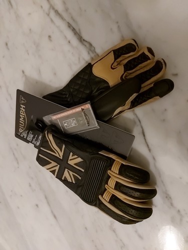 Triumph mono flag black - triumph,
