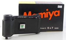 Boxed Mamiya Universal Press 6x7 model2 Black 120 / 220 Roll Film holder back