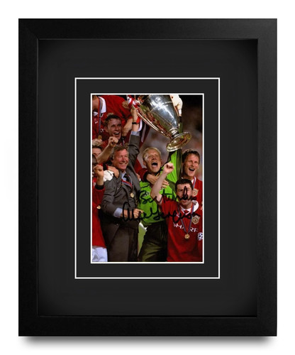 Alex ferguson signed 6x4 - signed,