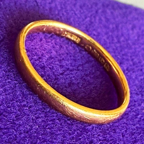 1962 vintage 22ct gold - vintage,