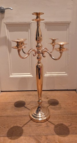 Vintage style gold arm - style,