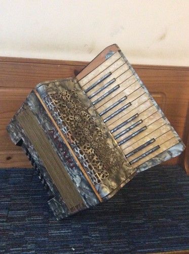 Vintage alvari accordion - alvari,