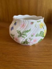 Queen's China COUNTRY MEADOW