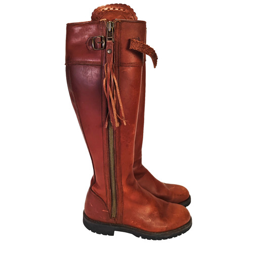 Penelope chilvers tall - penelope,
