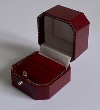Ring Box Antique Style Leatherette Jewellery Presentation Box ~ Burgundy