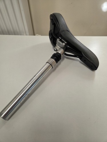 Saracen bike seat - bike, with