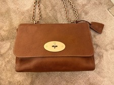 Mulberry Medium Lily in Oak