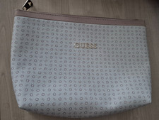 Guess White/Pink