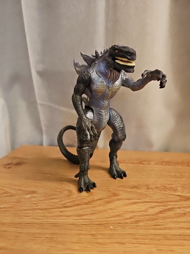 Toy 1998 toho trendmasters htf - 1998,
