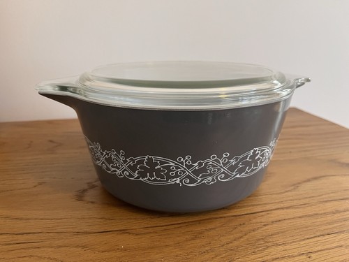 Jaj pyrex grey hawthorn design - pyrex,