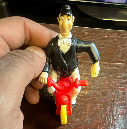Man suit figurine red - in,