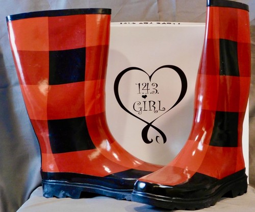 143 girl women - women’s, plaid