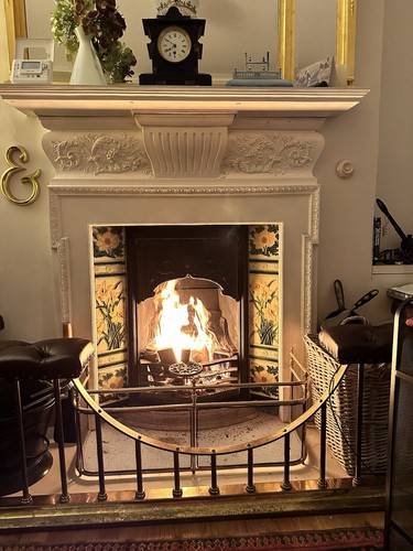 Victorian majolica style - majolica,