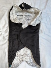 Wallaboo car seat foot muff