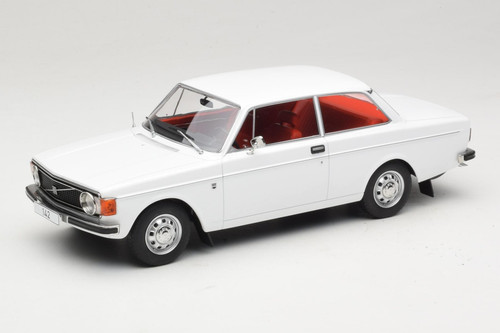 Volvo 142 white mcg - 142, |
