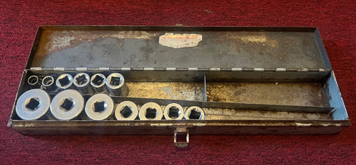 Vintage 13pc armstrong socket - vintage,
