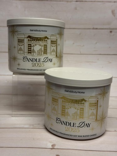 Bath body works candle - bath,