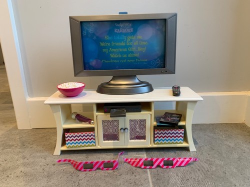 Genuine american girl - girl, tv
