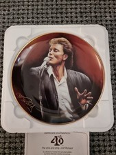 COLLECTABLE PLATE  CLIFF RICHARD  40 GLORIOUS YEARS - 8 Inch