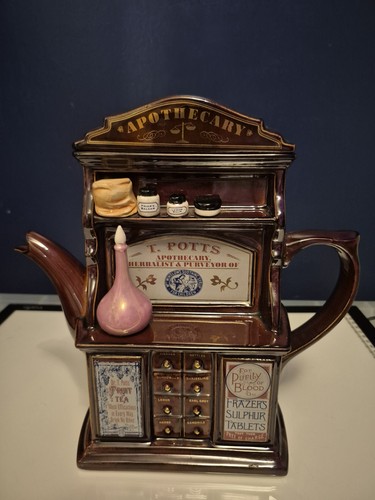 Apothecary herbalist and - apothecary,